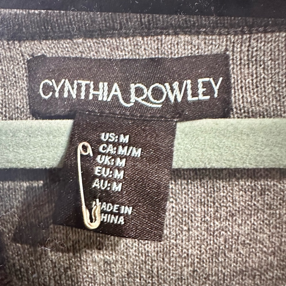 Cynthia Rowley knit cowl neck sweater dress.Size M - Picture 6 of 11